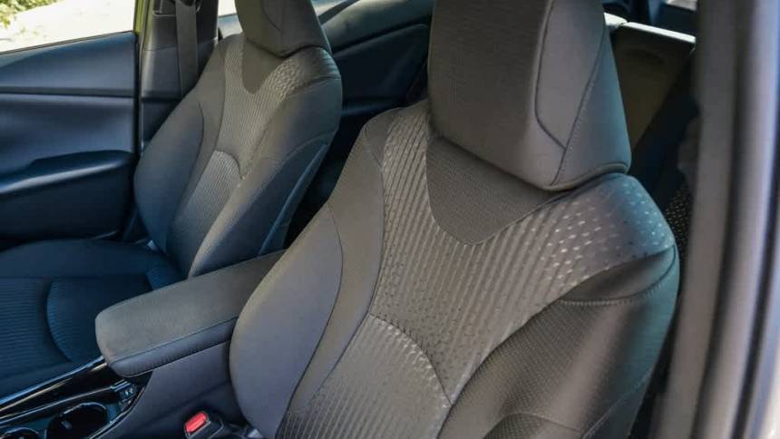 2018 Toyota Prius Prime - Images - 17