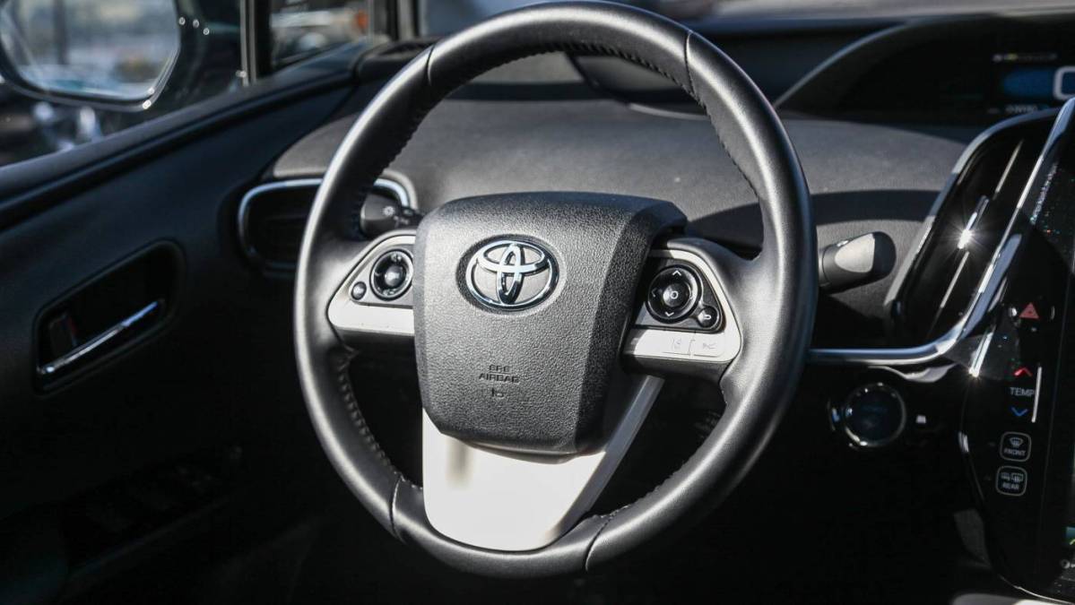 2019 Toyota Prius Prime - Images - 14